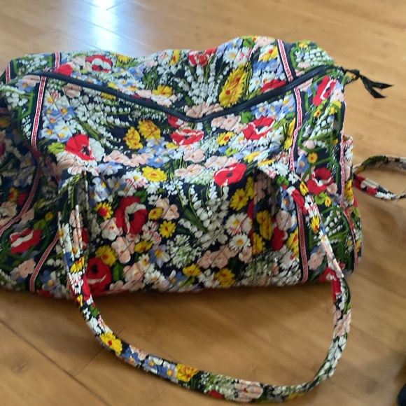 4 piece Vera Bradley Poppy Fields set - Picture 9 of 12